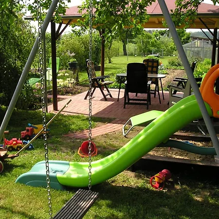 Snug In Kroepelin Germany Апартаменты *